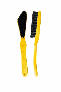 E9 Brush